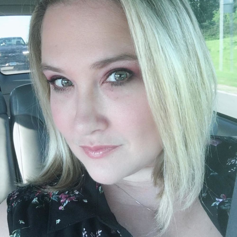 Meet your Posher, Brittnie